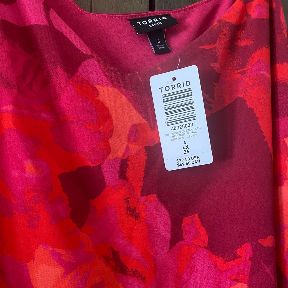 NEW✨TORRID Sophie Red/Pink Rose Tank